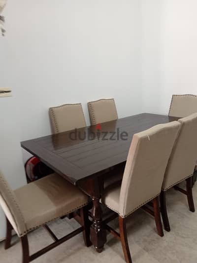 Daing table with chairs