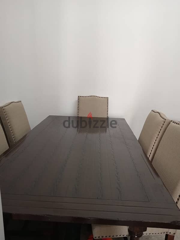 Daing table with chairs 2