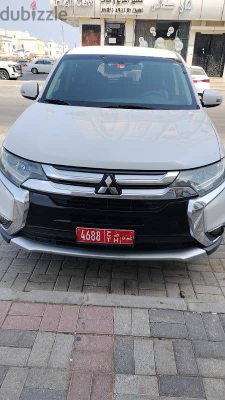 Mitsubishi outlander for rent 0