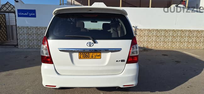 Toyota Innova 2013