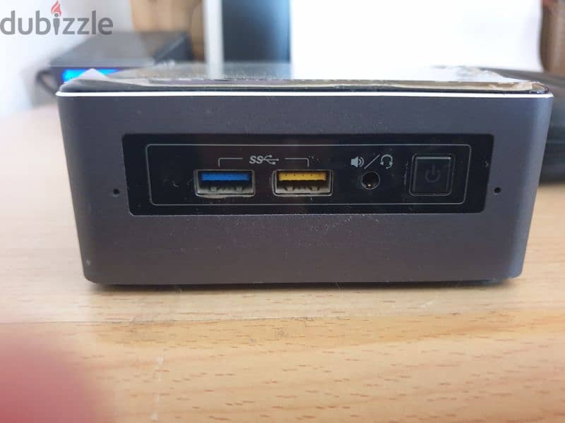 Intel Mini Desktop PC 3