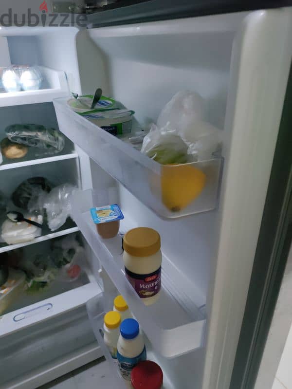 refrigerator 0