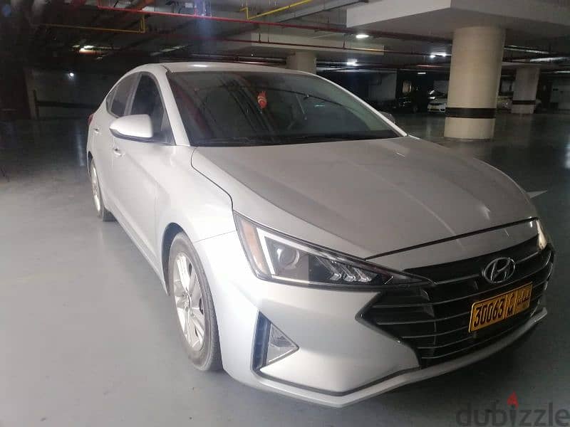 Hyundai Elantra 2019 0