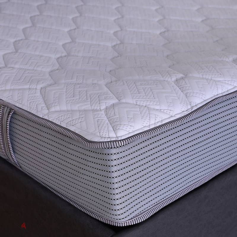 King size mattress new 2