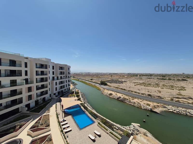 2 BR Nice Apartment in Al Mouj with Amenities 10