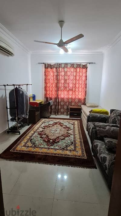 room with attached bathroom for daily rent