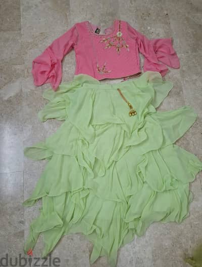 PINK N GREEN SKIRT BLOUSE
