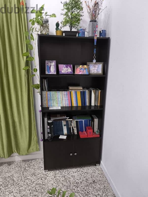 Book Shelf used 0