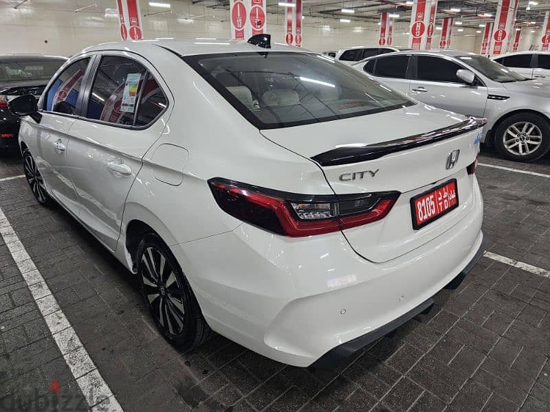 rent a car muscat alghubra   تأجير سيارات مسقط 4