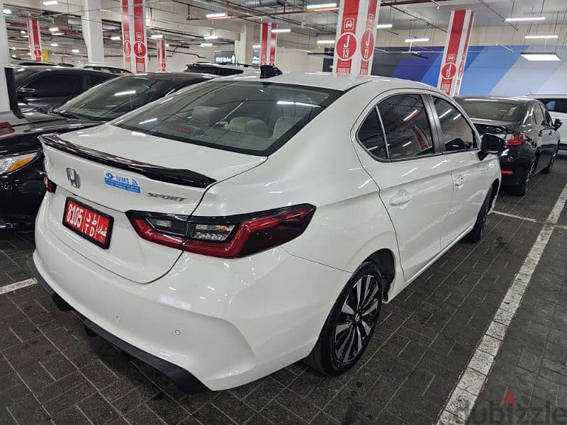 rent a car muscat alghubra   تأجير سيارات مسقط 5