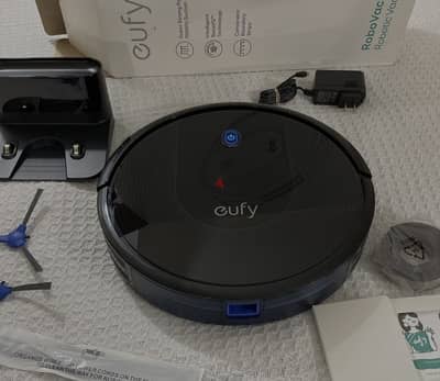 eufy robo vacuum cleaner good condition urgent sale