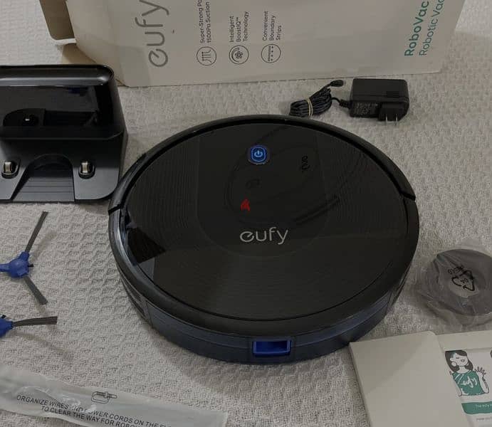 eufy robo vacuum cleaner good condition urgent sale 0