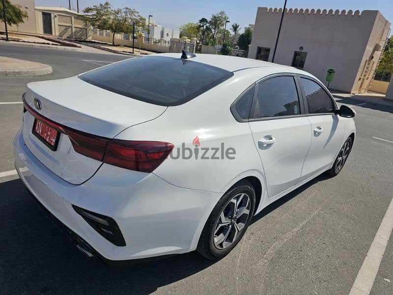 rent a car muscat alghubra   تأجير سيارات مسقط 7