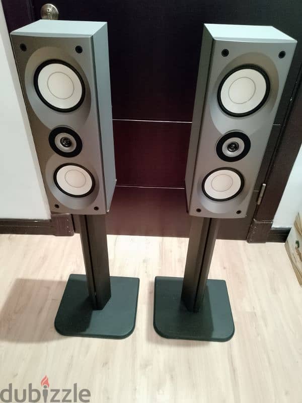 Onkyo speakers 1