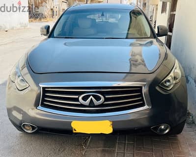 Infiniti FX35 2012