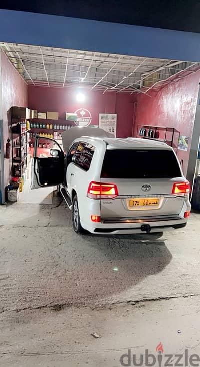 للبيع مغسله سيارات في وجهة صناعيه بركاء Car wash for sale