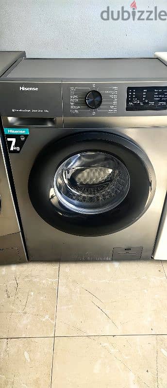 hisence 6kg washing machine available for sale in working condition 1