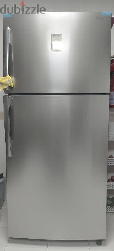 Samsung Large Refrigerator 720L