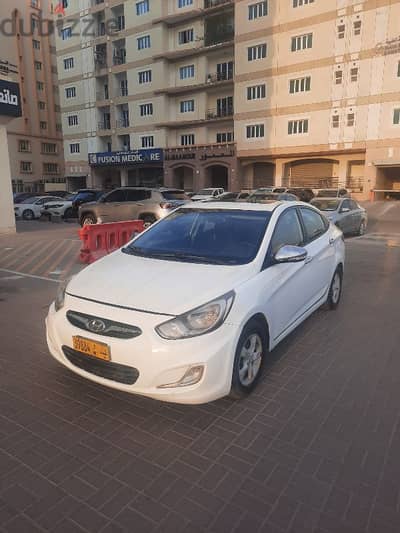 Hyundai Accent 2012