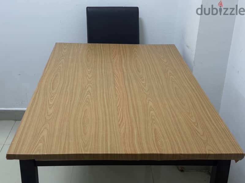 Used dining table without chairs 0