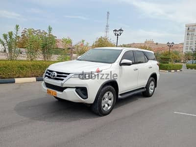 Toyota Fortuner 2020 gcc oman 164km 2.7L excellent condition