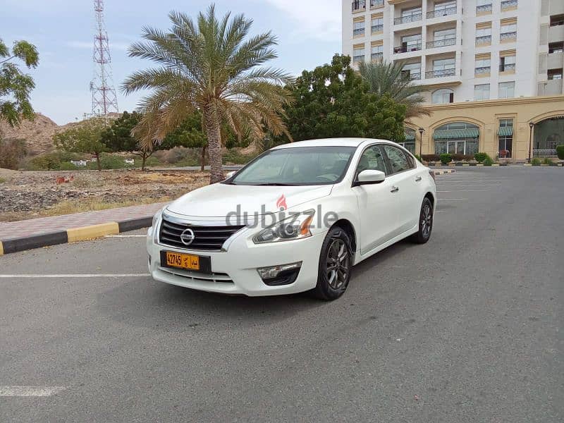 Nissan Altima-S 2015 gcc oman car 163km excellent condition 0