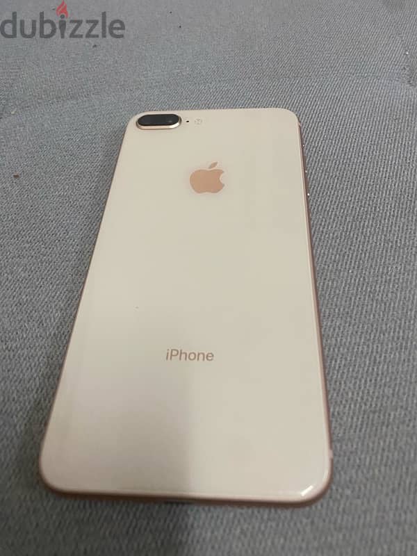 iPhone 8 Plus 0