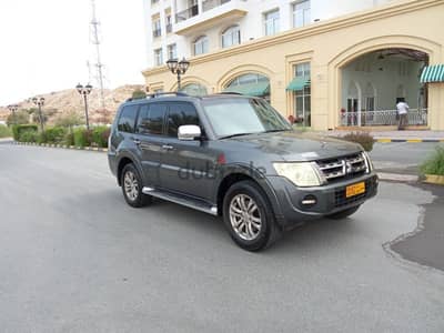 Mitsubishi Pajero 2012