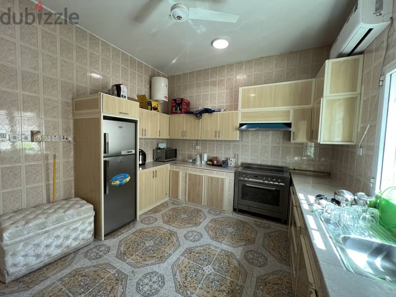 Fully furnished Apartment in Al Hail 7