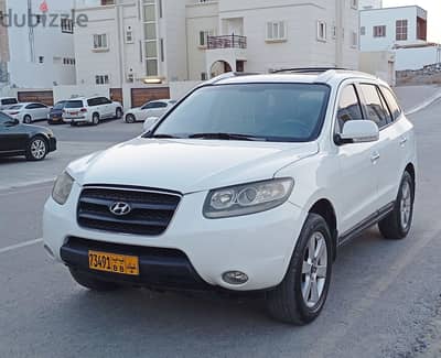 Hyundai Santa Fe 2009 for Sale – Automatic Transmission | 7 Seater