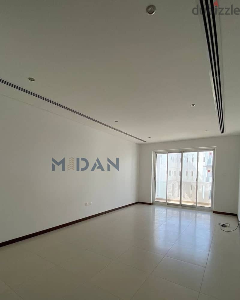 MADINAT SULTAN QABOOS | BEAUTIFUL 1 BR APARTMENT 1