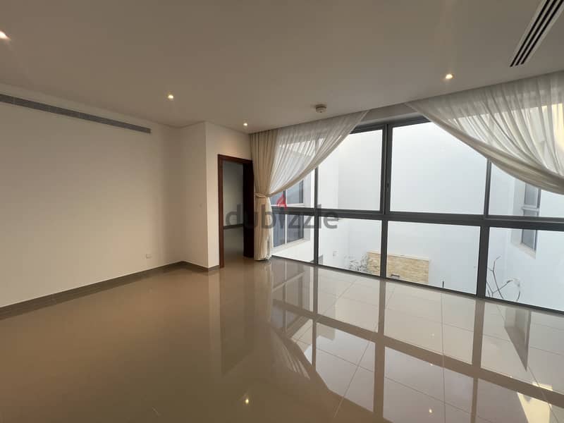 3 Bedroom Villa for Rent in Al Mouj 9