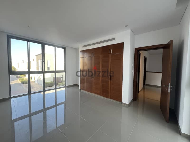 3 Bedroom Villa for Rent in Al Mouj 16