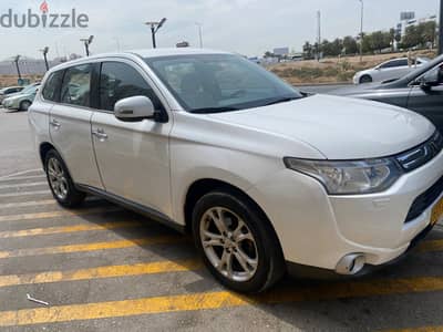 Mitsubishi Outlander 2014