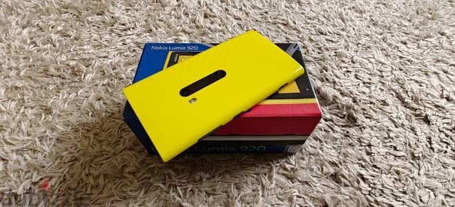 Classic Vintage Nokia Lumia 920 Yellow Color For Nokia Collectors