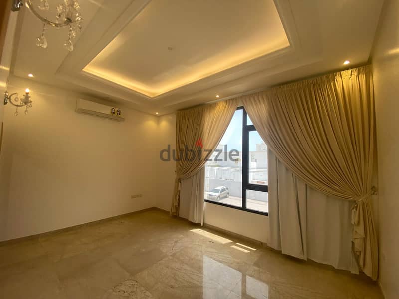 SR-HM-764 villa for rent in alhail north 2