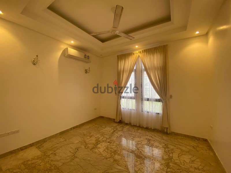 SR-HM-764 villa for rent in alhail north 4