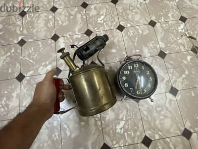 Vintage lamp & Clock