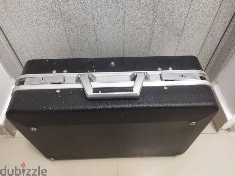 tool box avaialble 2