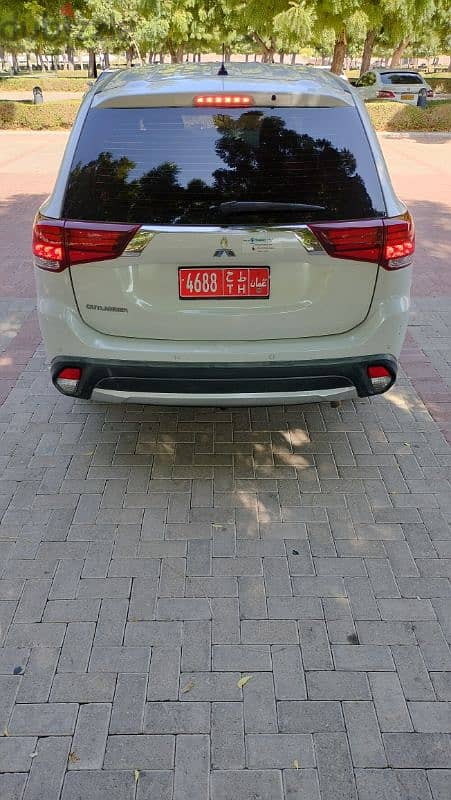 Mitsubishi outlander available RAMADAN SPECIAL OFFER 1