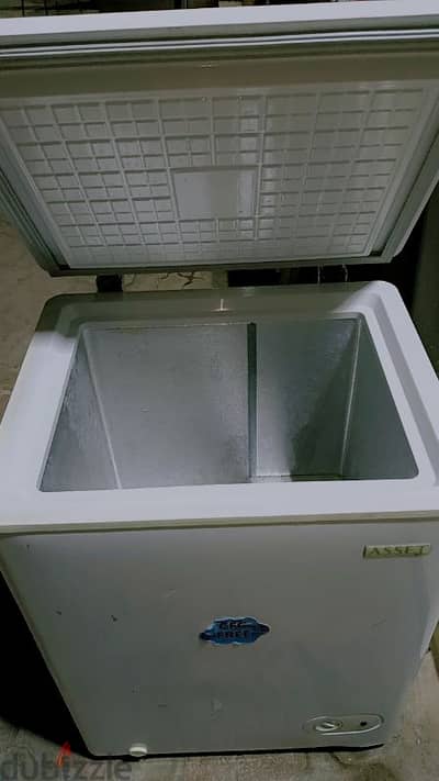 deep freezer for sale good condition