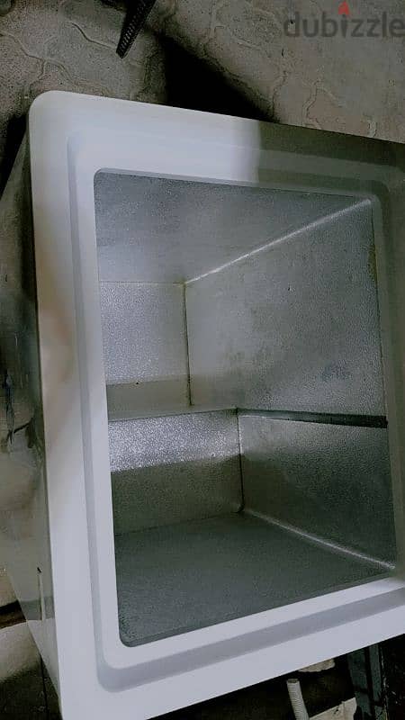 deep freezer for sale good condition 2