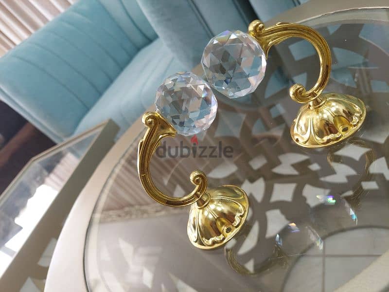 New Crystal Curtain Hooks – 1 Rial Each 3