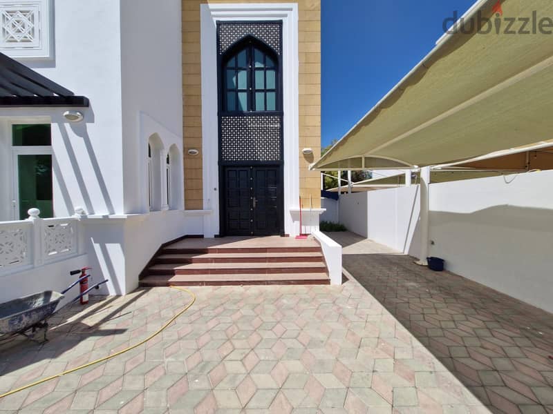 4 BR + Maid’s Room Elegant Villa in Madinat Al Ilam 1