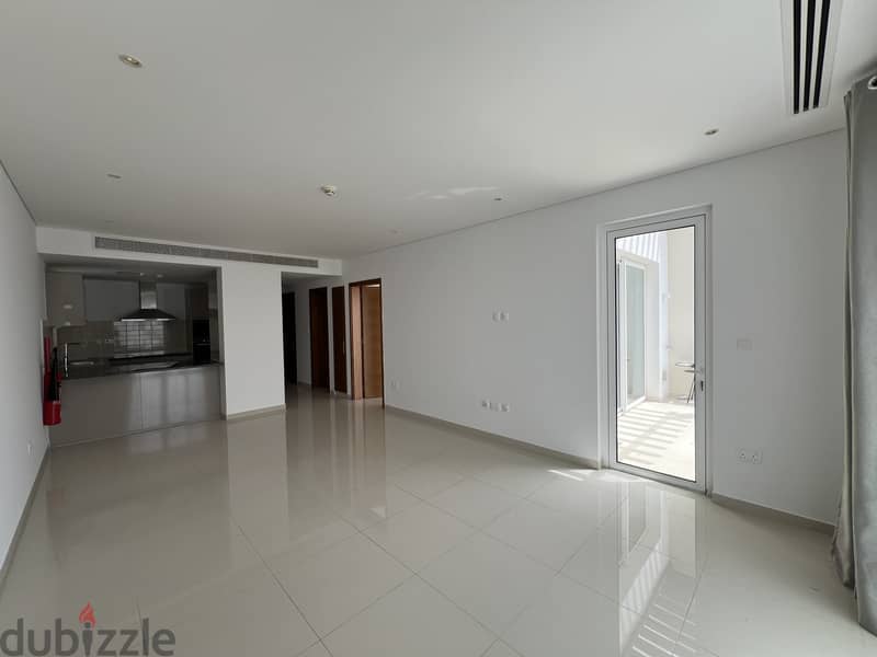 1 Bedroom Apartment with Study in Al Mouj 3