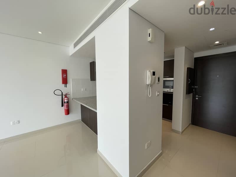 1 Bedroom Apartment with Study in Al Mouj 11