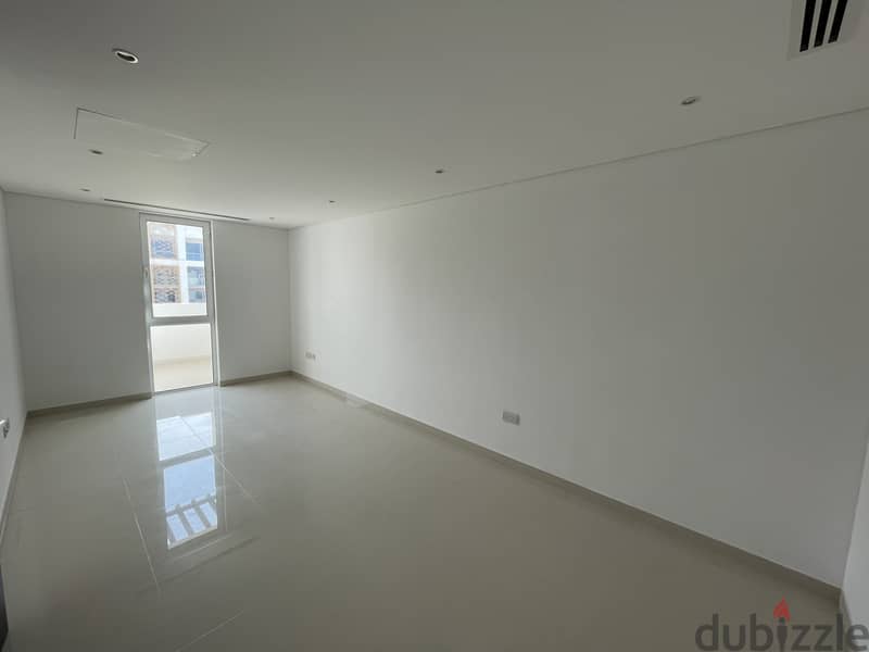 1 Bedroom Apartment with Study in Al Mouj 7