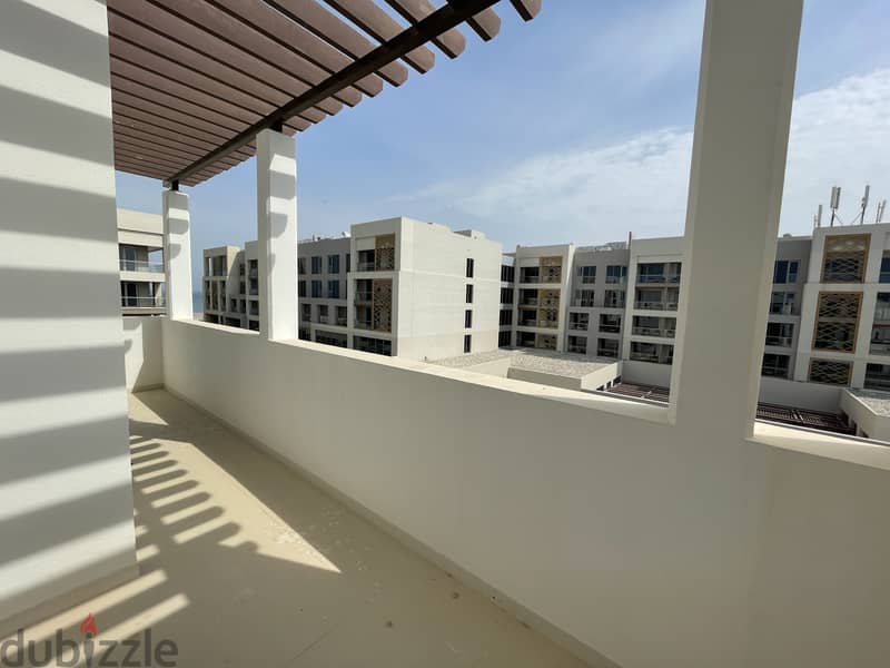 1 Bedroom Apartment with Study in Al Mouj 9