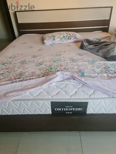 double bed with mattress