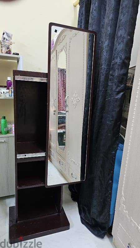 Sliding Mirror with storage 2